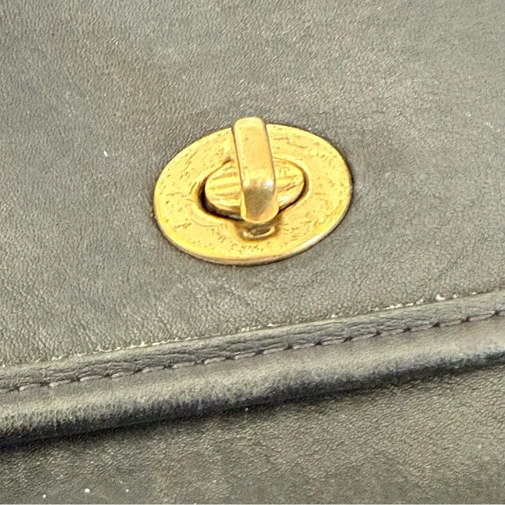 Coach Black Leather Court 9870 Bag - Picture 3 of 5